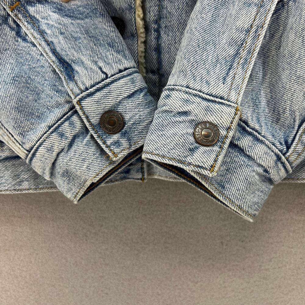 Levi's Denim Jacket Women's XS Light Blue Sherpa Lined Vintage Classic 80s Style - Picture 4 of 12